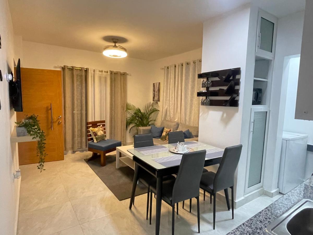 Residencial Christall Ap 2-A 산티아고 데 로스 카바예로스 외부 사진